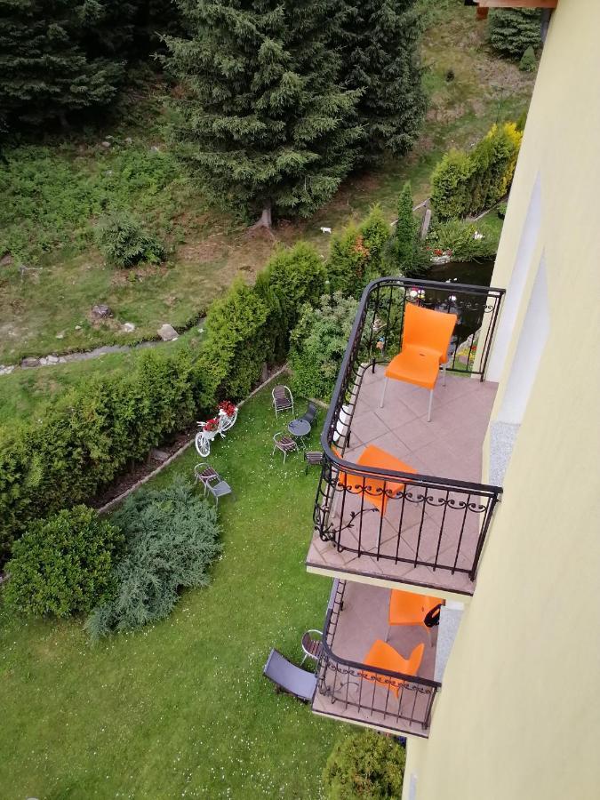 Pasja Acomodação com café da manhã Świeradów-Zdrój Exterior foto